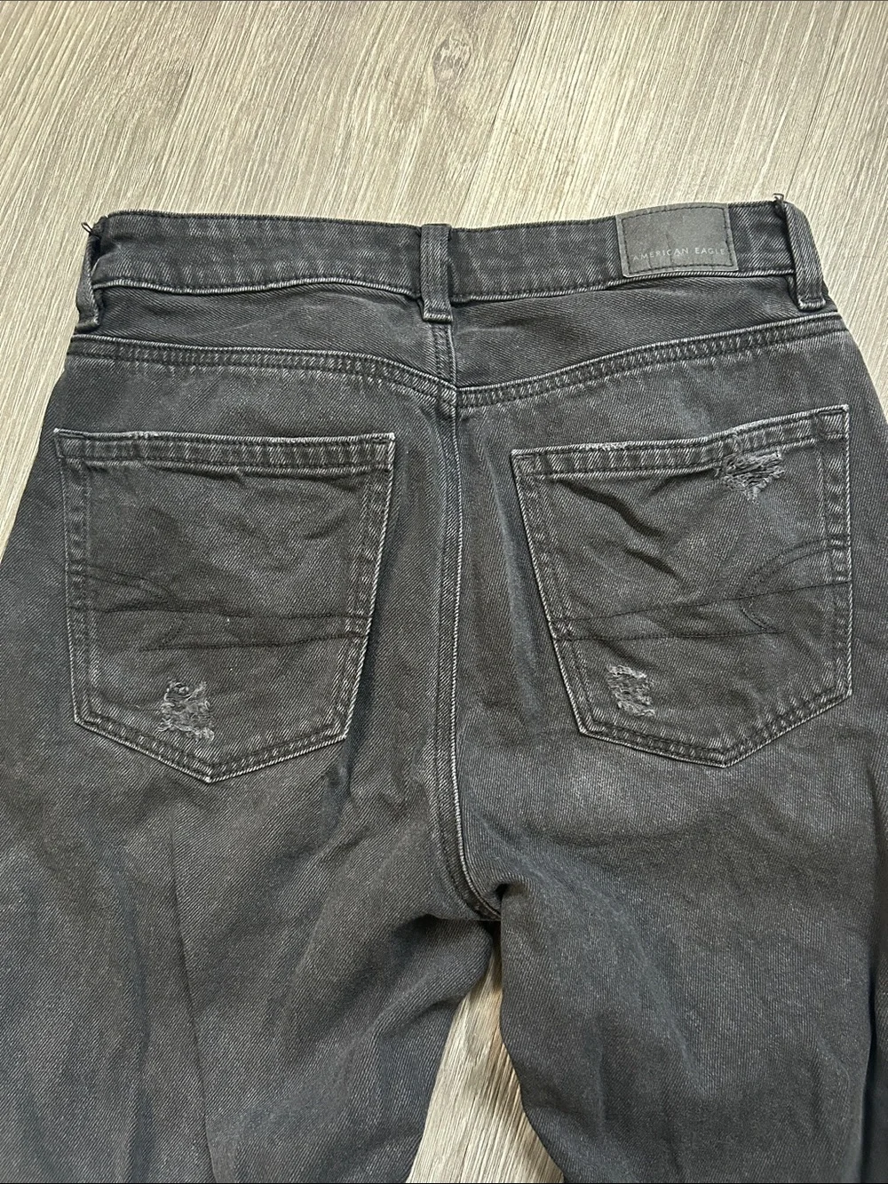 American Eagle Outfitters Distressed Mom Straight Jean